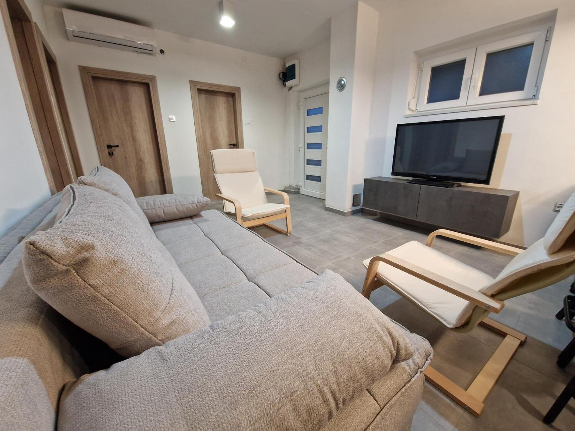 Apartment Lisarica 스타리그라드 파클레니차 외부 사진